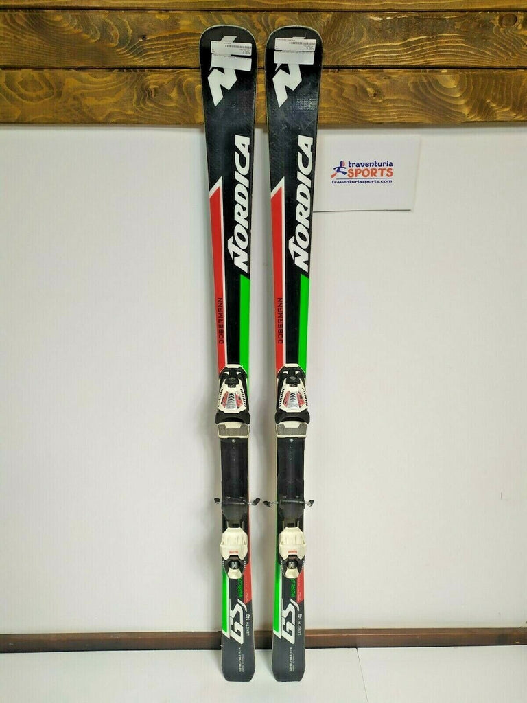 Nordica Dobermann GS J WC 149 cm Sci + Attacchi Marker Race 10 Sport Divertimento Invernale