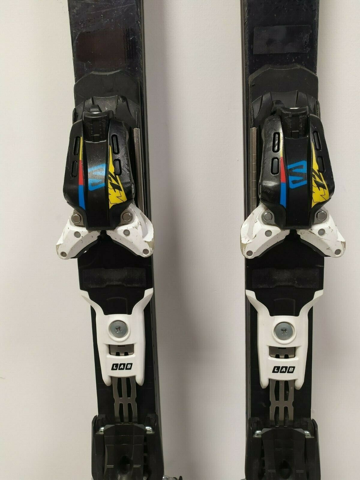 Ski Salomon Xrace JR GS 159 cm + fixations Salomon X12. Neige, sport d’hiver et plein air