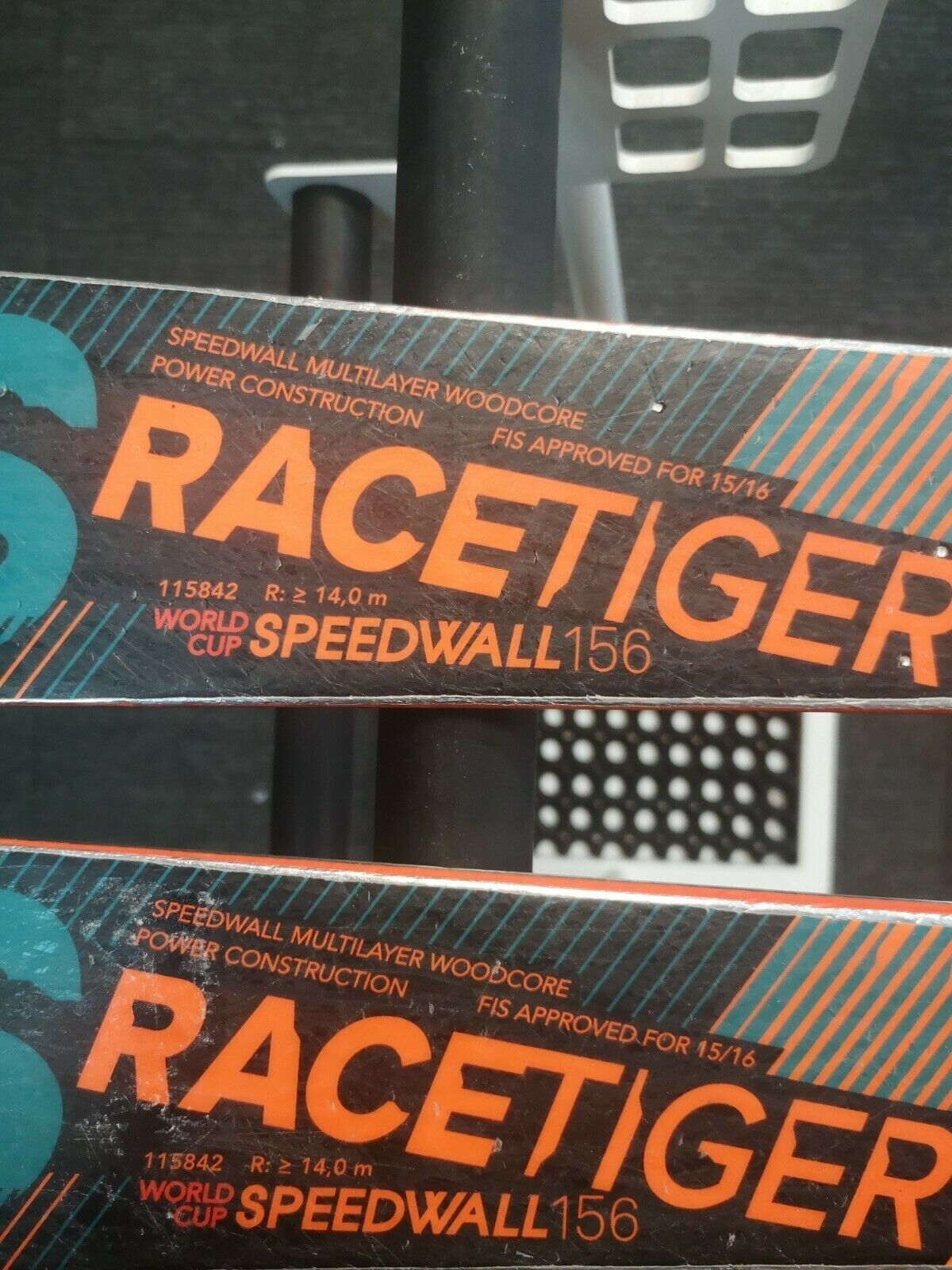 Sci Völkl Racetiger Speedwall 156 cm + attacchi Marker Race 10 Divertimento invernale sulla neve