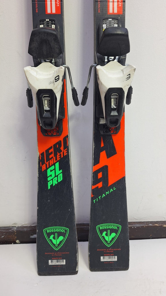 Rossignol Hero Athlete SL Pro 135 cm Ski + Fischer RS9 Bindings 