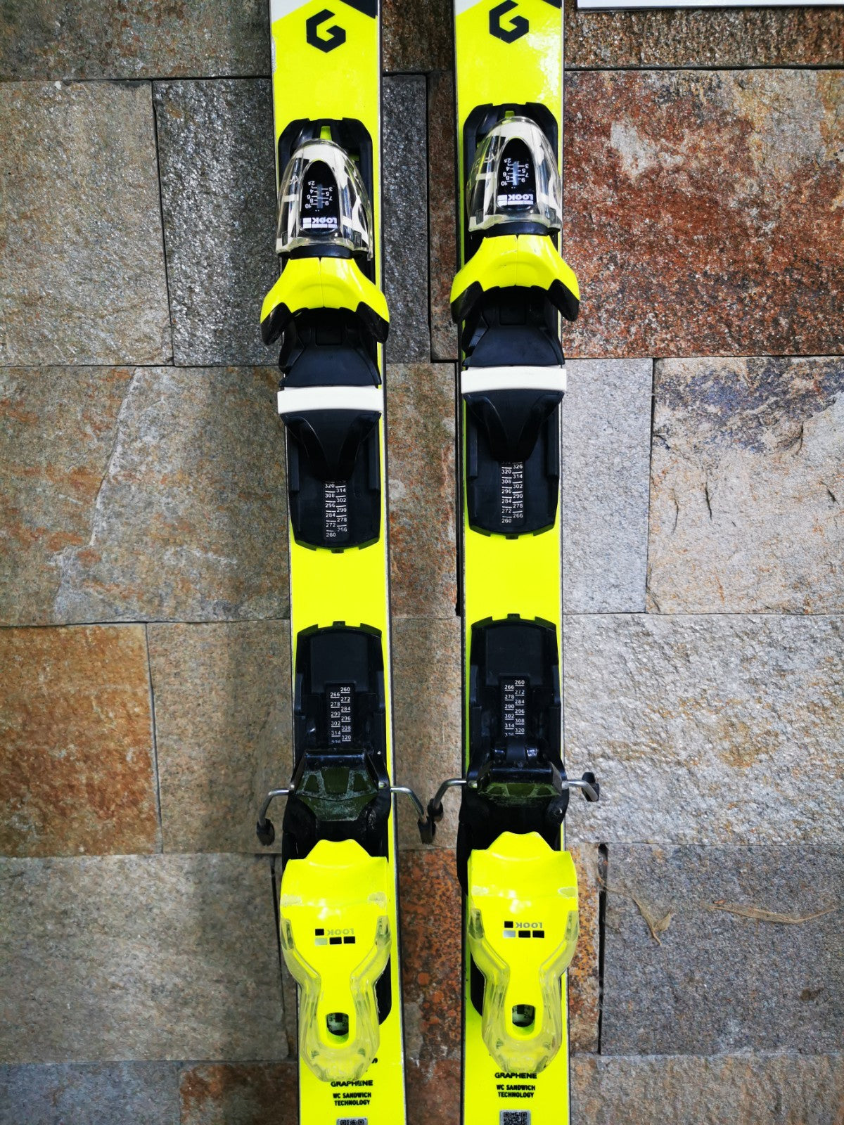 HEAD WC Rebels 166 cm  Ski + Look 10 Bindings Adventure Winter Sport