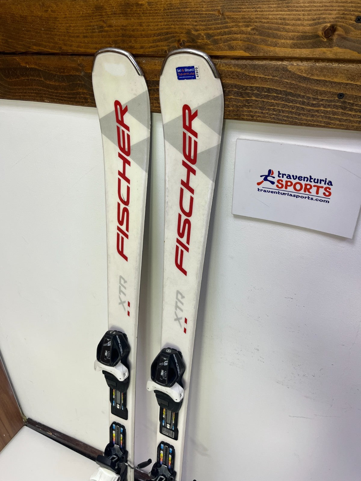 Fischer XTR RC One X 145cm  Ski + Fischer  RS 9  Bindings Winter Sport Fun
