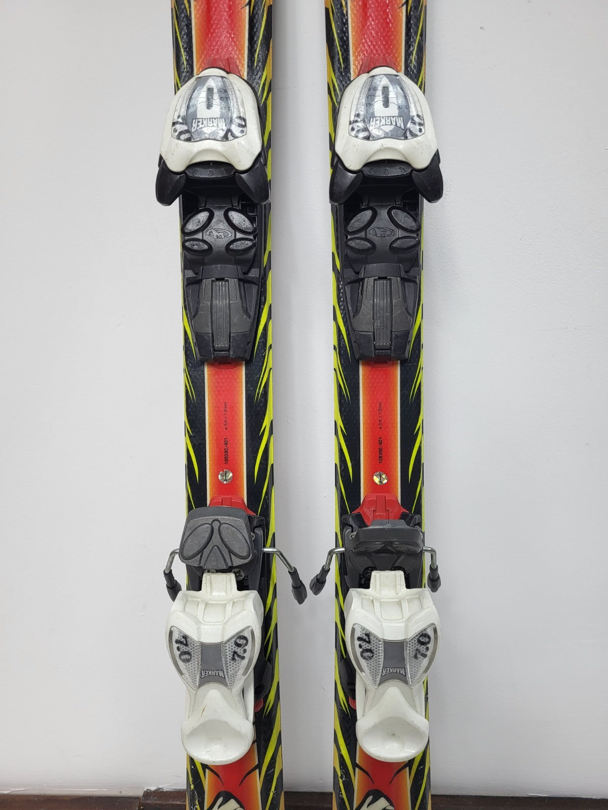 Völkl Racetiger GS R JR 130 cm Ski + Marker 7 Bindings Winter Sport Snow Fun