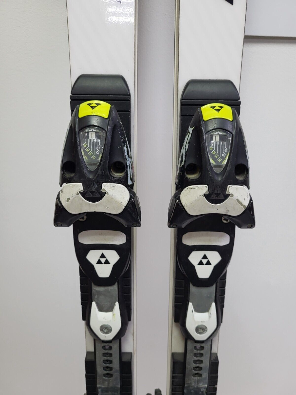 Fischer WC RC4 195 cm Ski + Fischer 18 Bindungen Wintersport