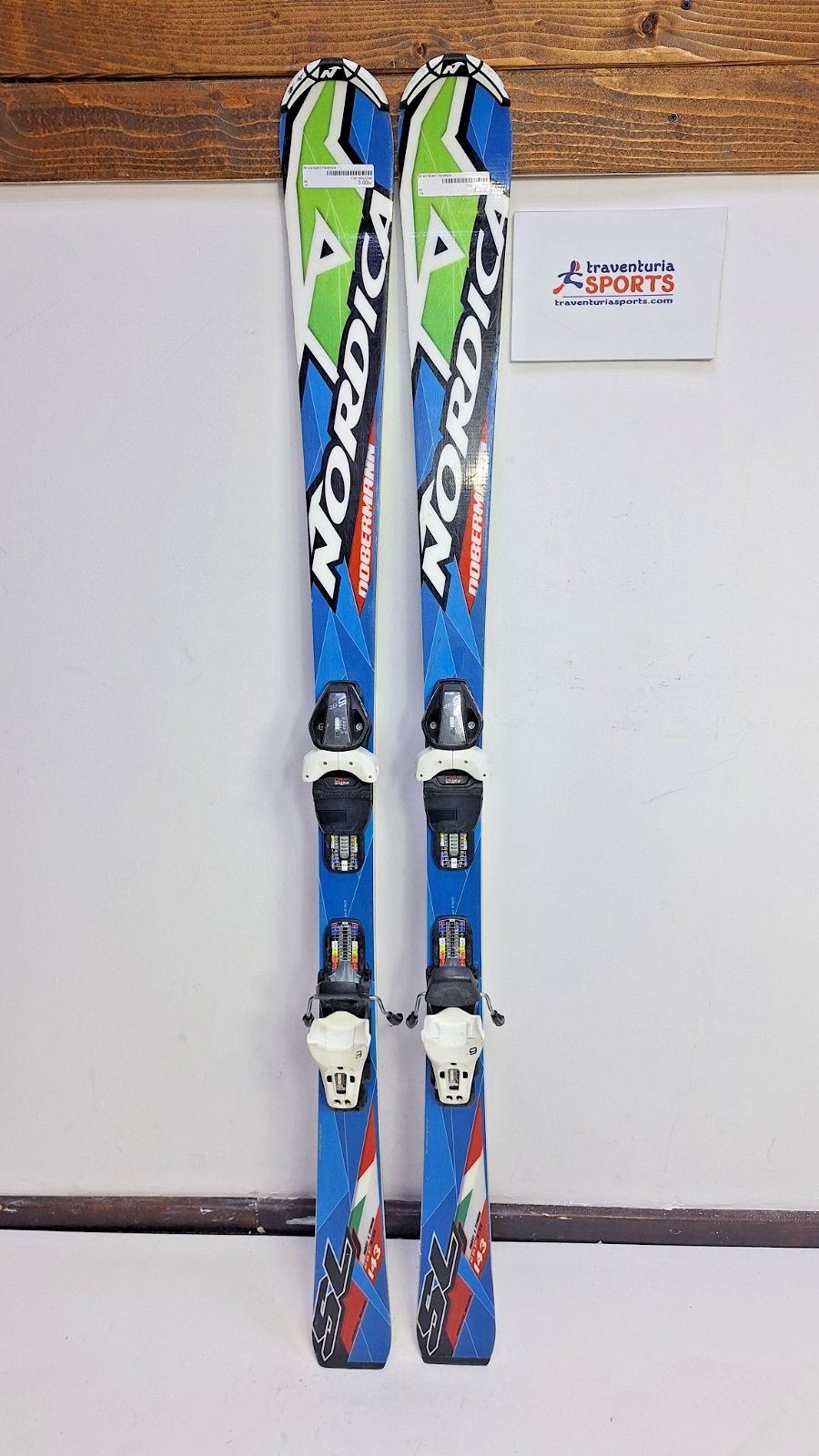 Nordica Dobermann WC SL 143 cm Ski + Fischer RS9 Bindings Sport Winter Fun
