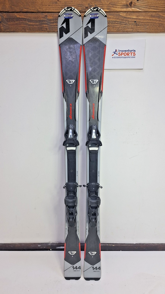Nordica GT R EVO 144 cm Ski + Elan ESR 10 Bindings Adventure Snow