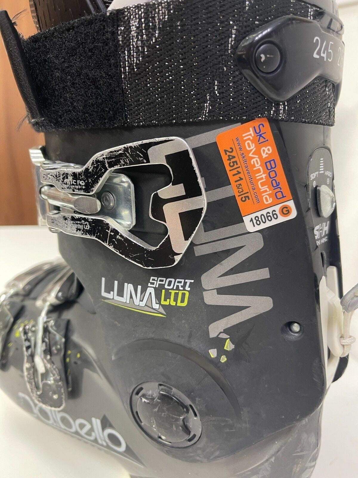 Dalbello LTD Luna Sport Ski Boots (EU 38 1/3; UK 5; Mondo 245) Winter Fun