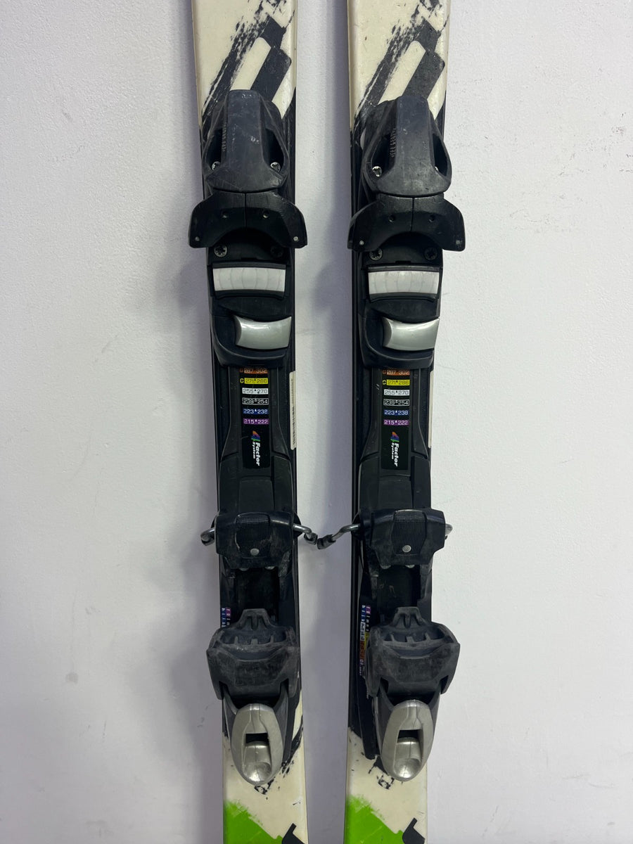 Ski Elan Exar Pro 150 Cm + Fixations Marker M 7.0 – Débutant – Piste – Orange