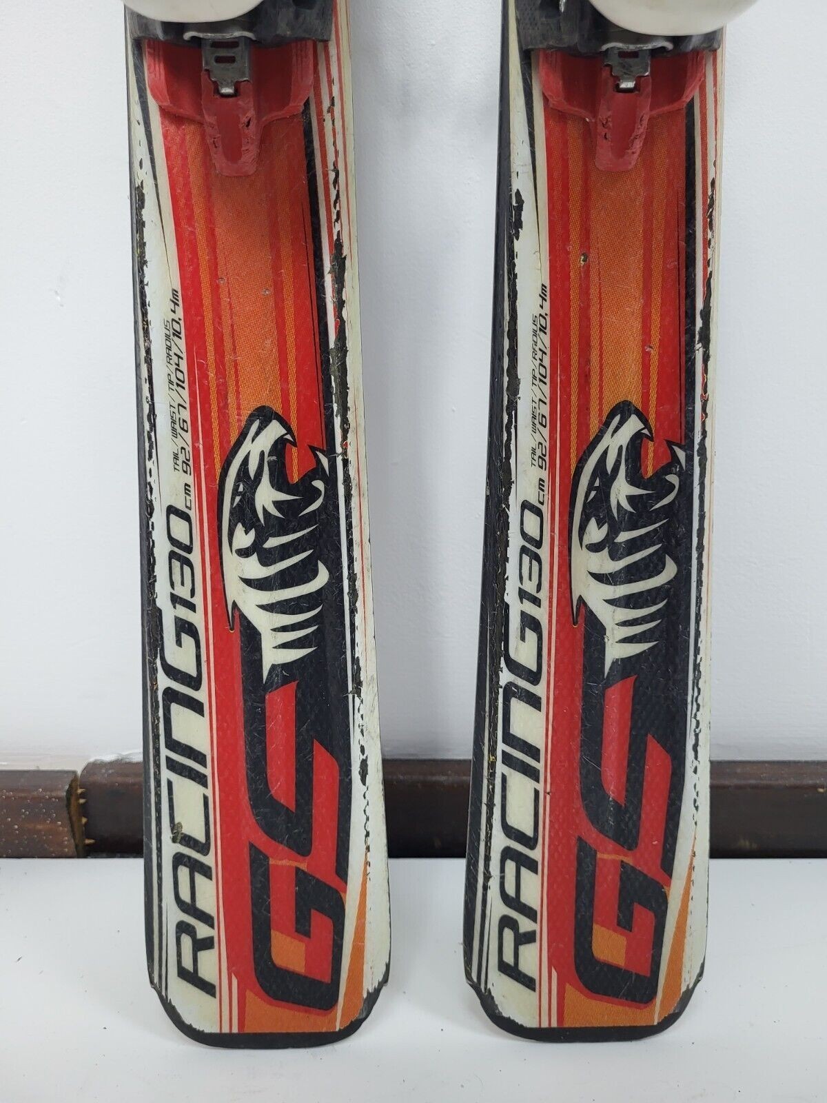 Ski Völkl Racetiger GS R JR 130 cm + fixations Marker 7 Plaisirs des sports d'hiver et de la neige