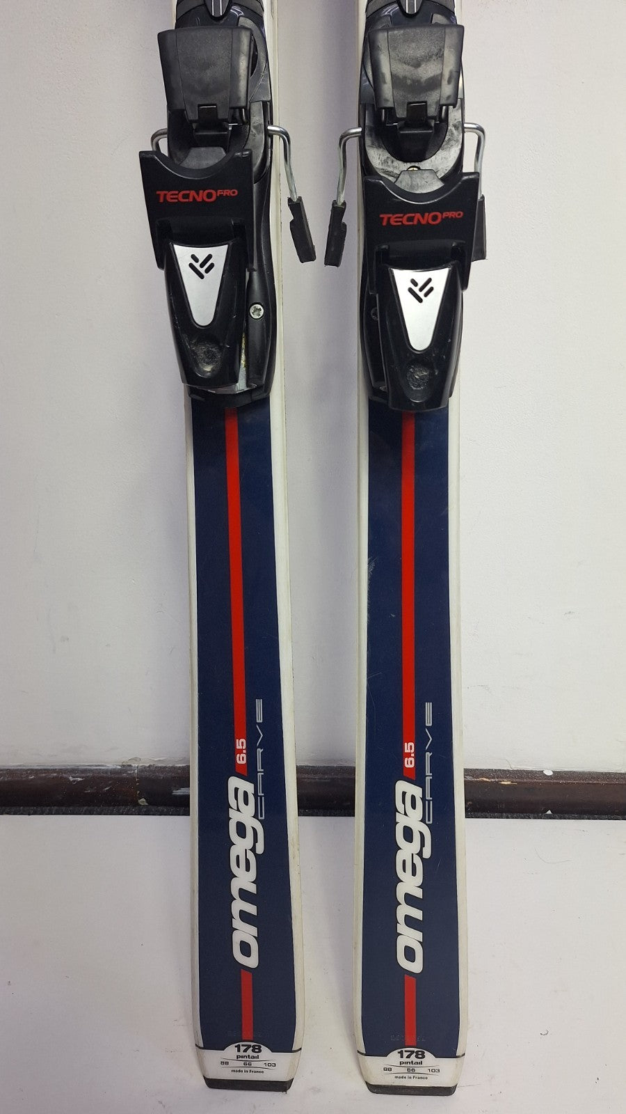 Dynastar Omega 178 сm Ski + Tecno Pro 9 Bindings Winter Fun Snow