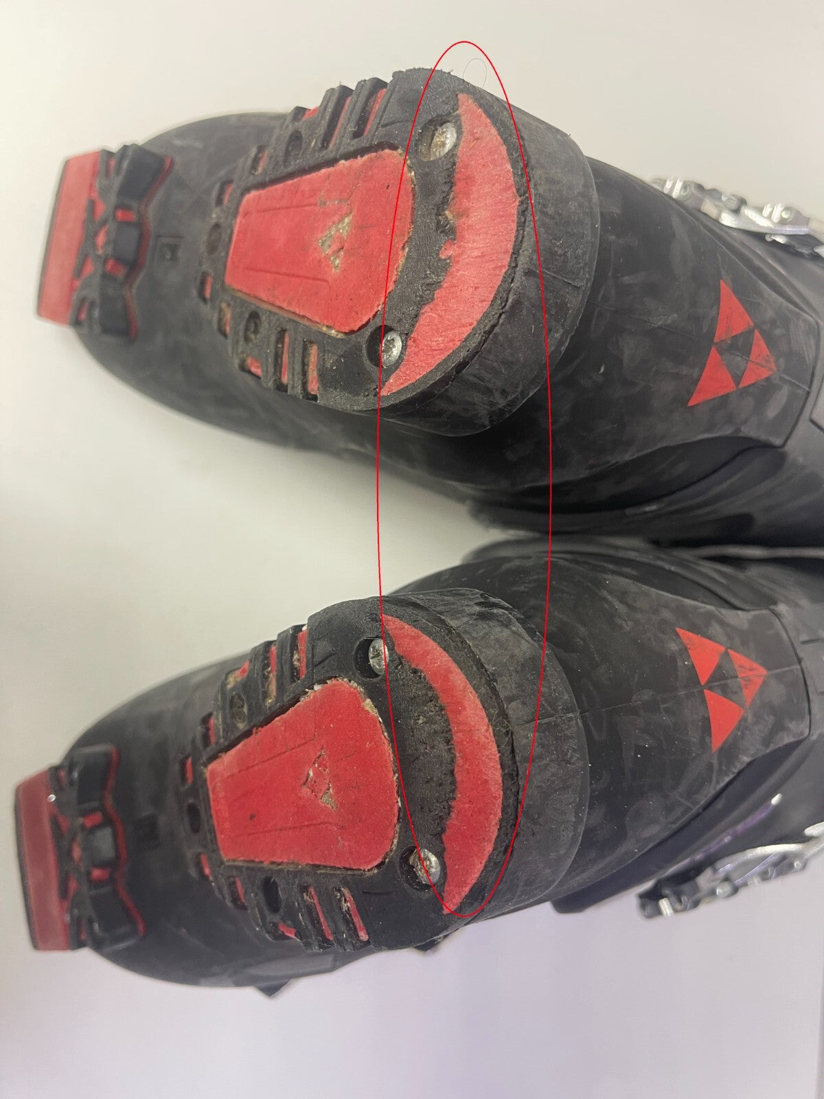 2018 Fischer Cruzar XTR 80 Ski Boots (EU 43 1/2; UK 9 1/4; Mondo 280) Winter Fun