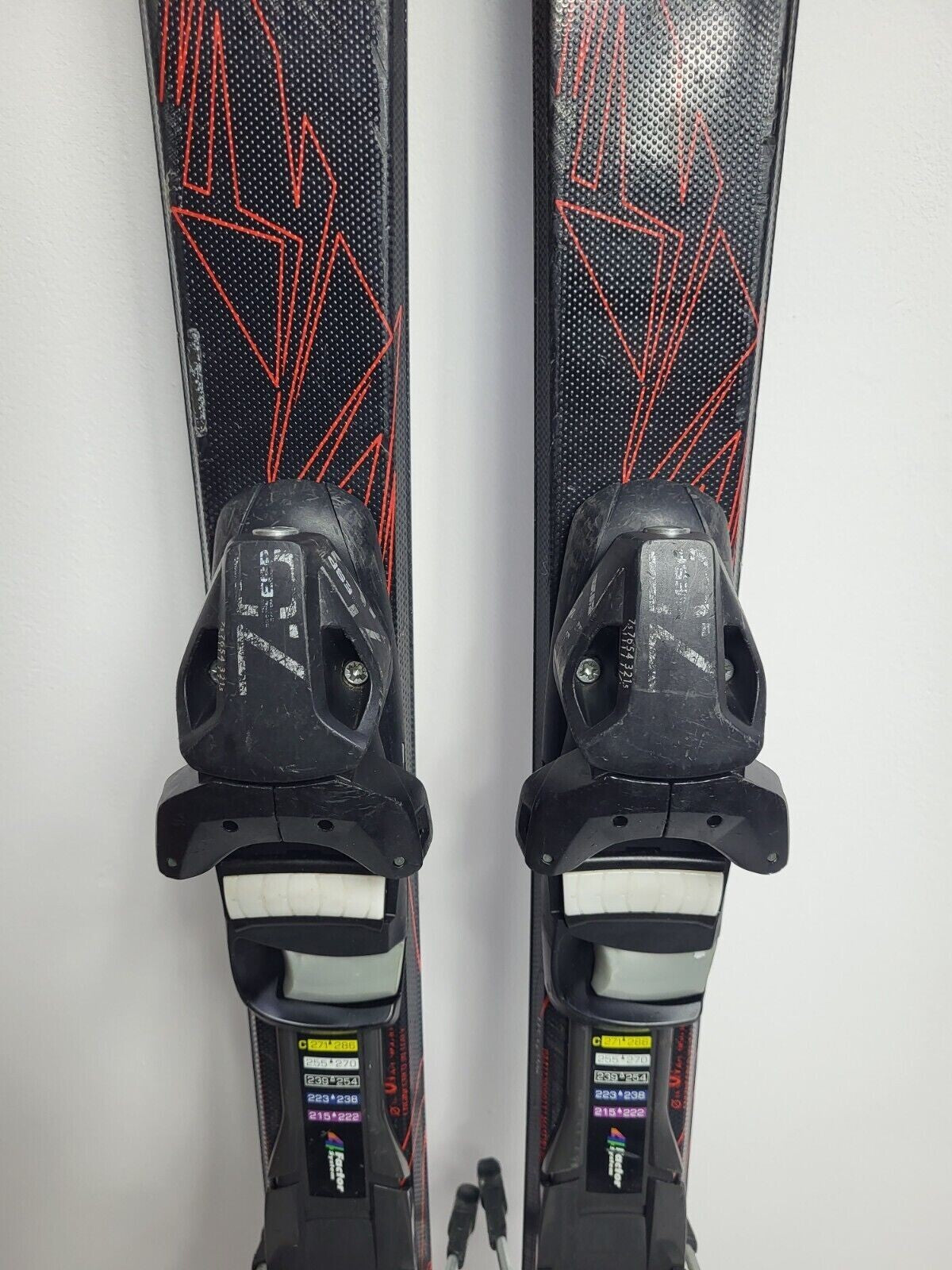 Nordica Fire Arrow TM 140 cm Ski + Elan ESP 7.5 Bindings Winter Sports