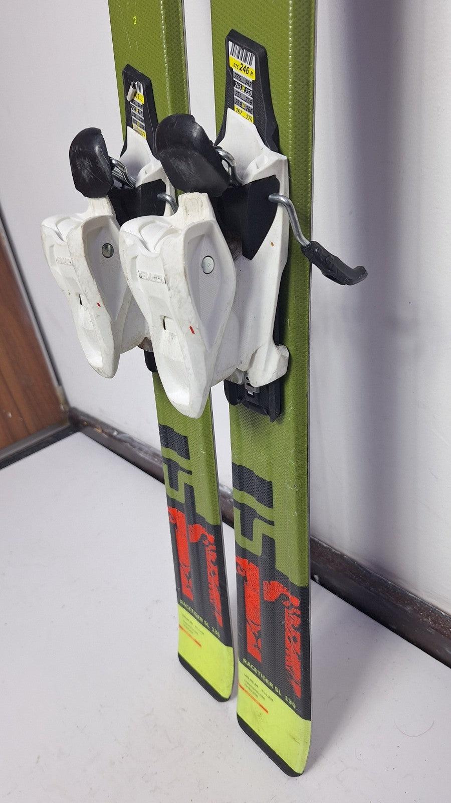 Völkl Racetiger 11 SL 130 cm Ski + Marker 7 Bindung Wintersport Schneespaß