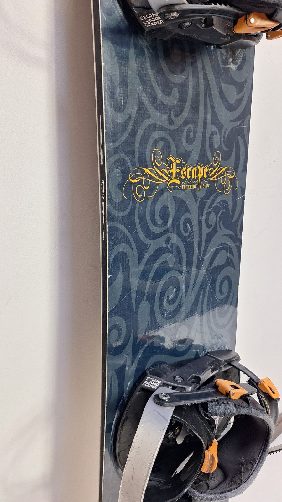 Matrix Escape W 159 cm Snowboard + Head Size L Bindings Adventure Sport