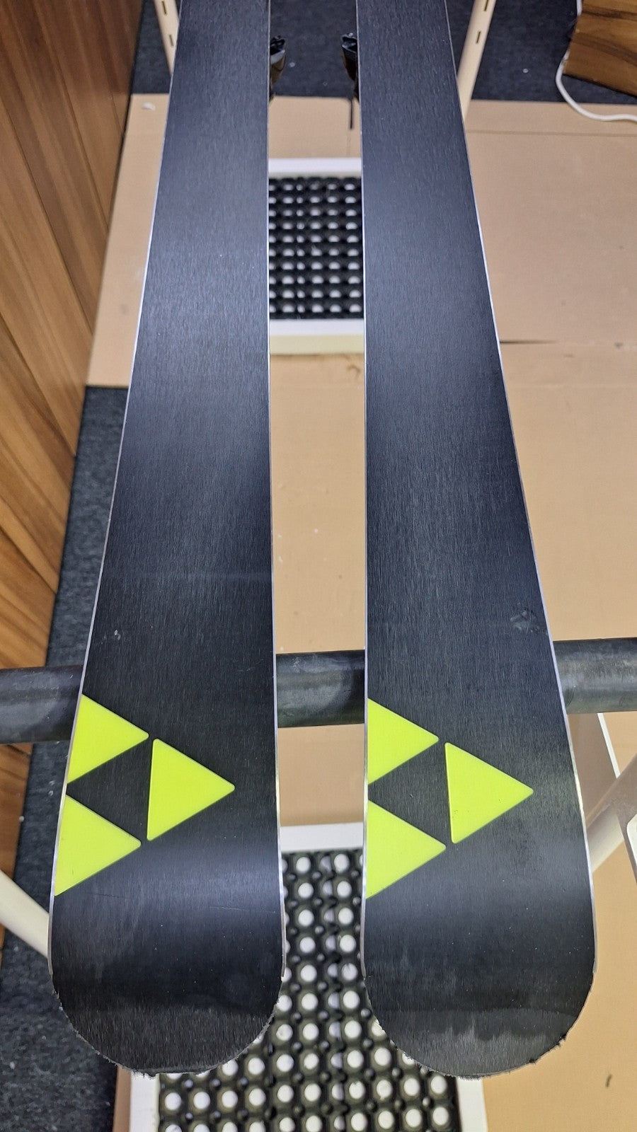 Fischer RC4 GS 143cm Ski + Fischer Z9 Bindings Fun Snow Winter Sport