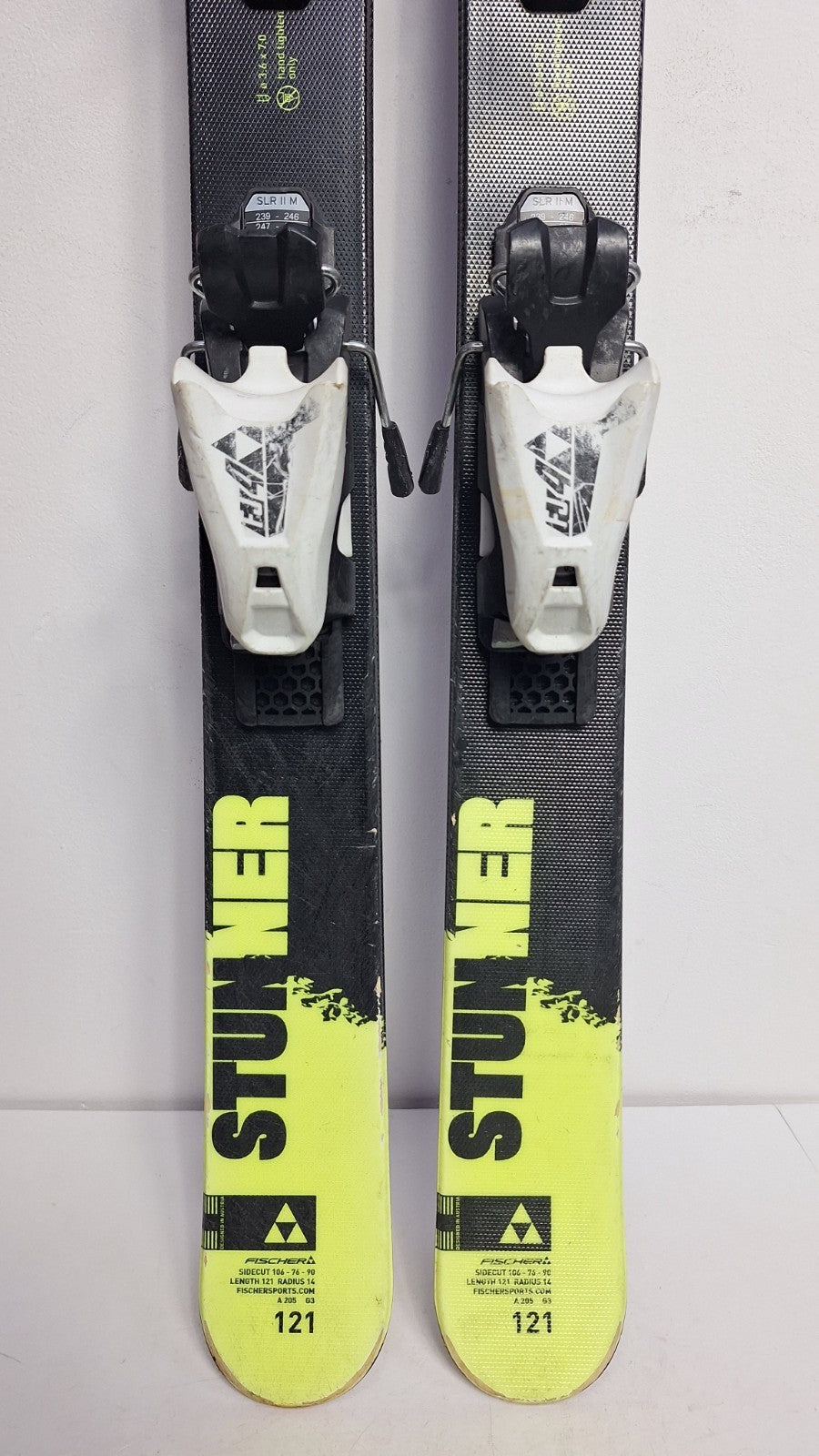Fischer Stunner 121 cm Ski + Fisher 4.5 Bindings Winter Sports Fun Adventure