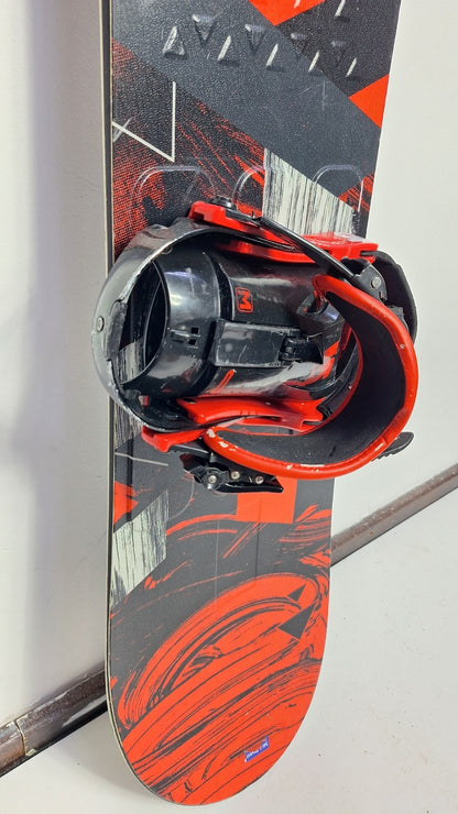 Burton LTR 153 cm Snowboard + Burton M  Bindings Winter Snow Adventure Fun