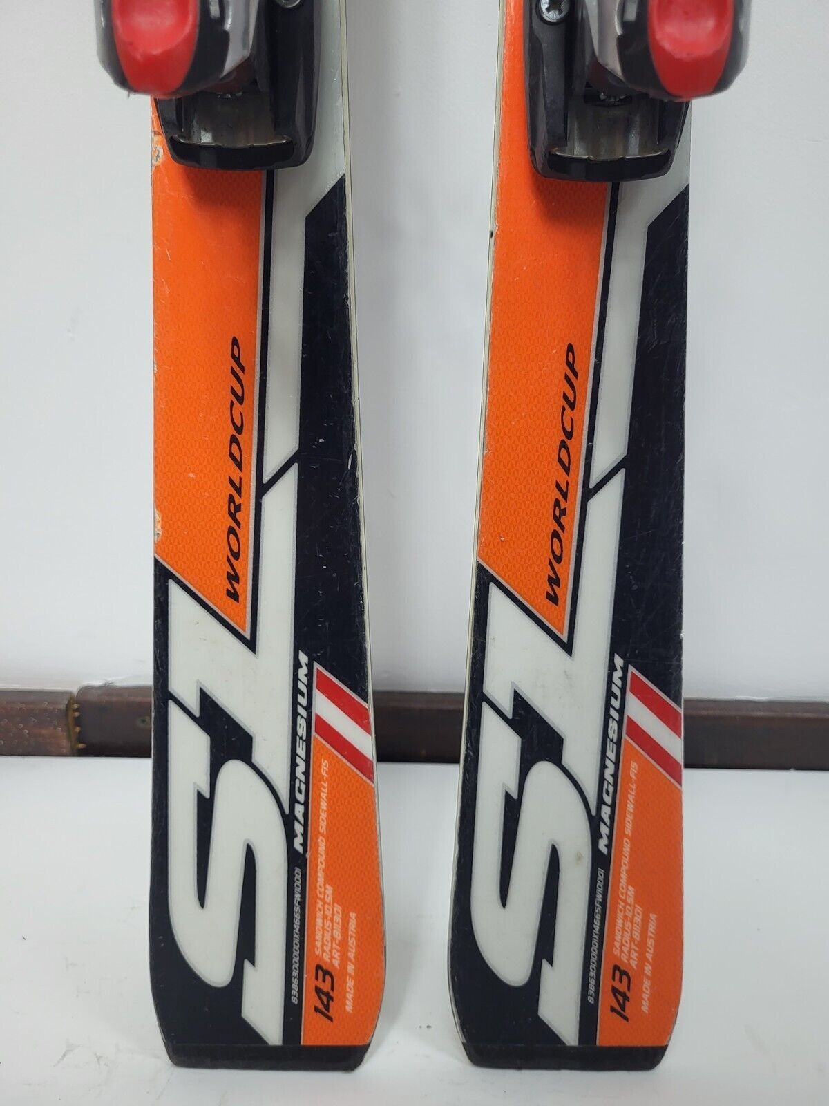 Ski Blizzard Race World Cup SL 143 cm + fixations Marker 14 Plaisirs et aventures hivernales
