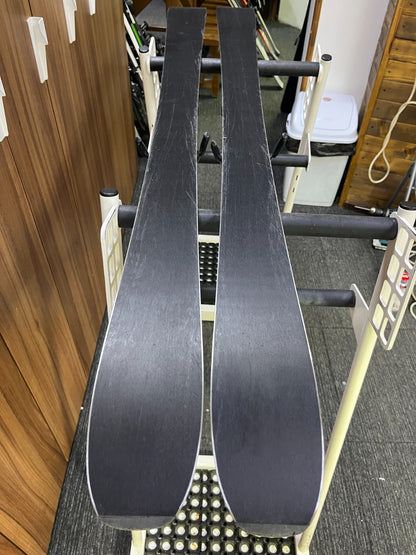 Skis Salomon Myriad 85 169cm + fixations Elan EL 10 Aventure Sport d’hiver