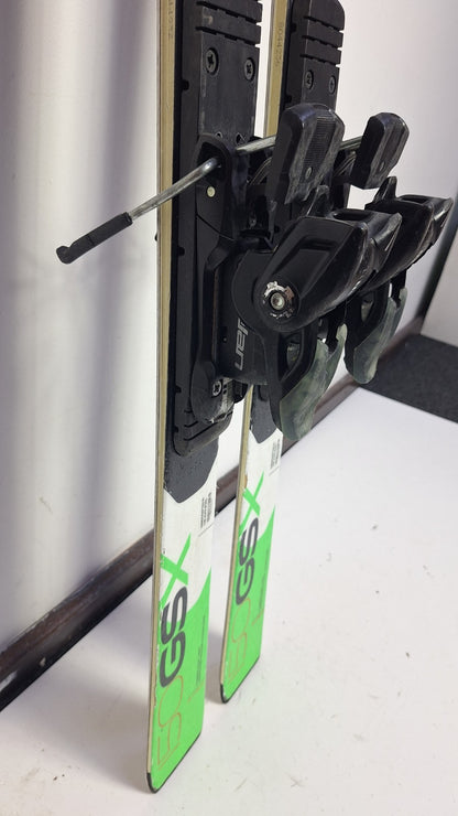 Elan GSX 150 cm Ski + Elan 11 Bindings  Winter Fun Snow Adventure Sport