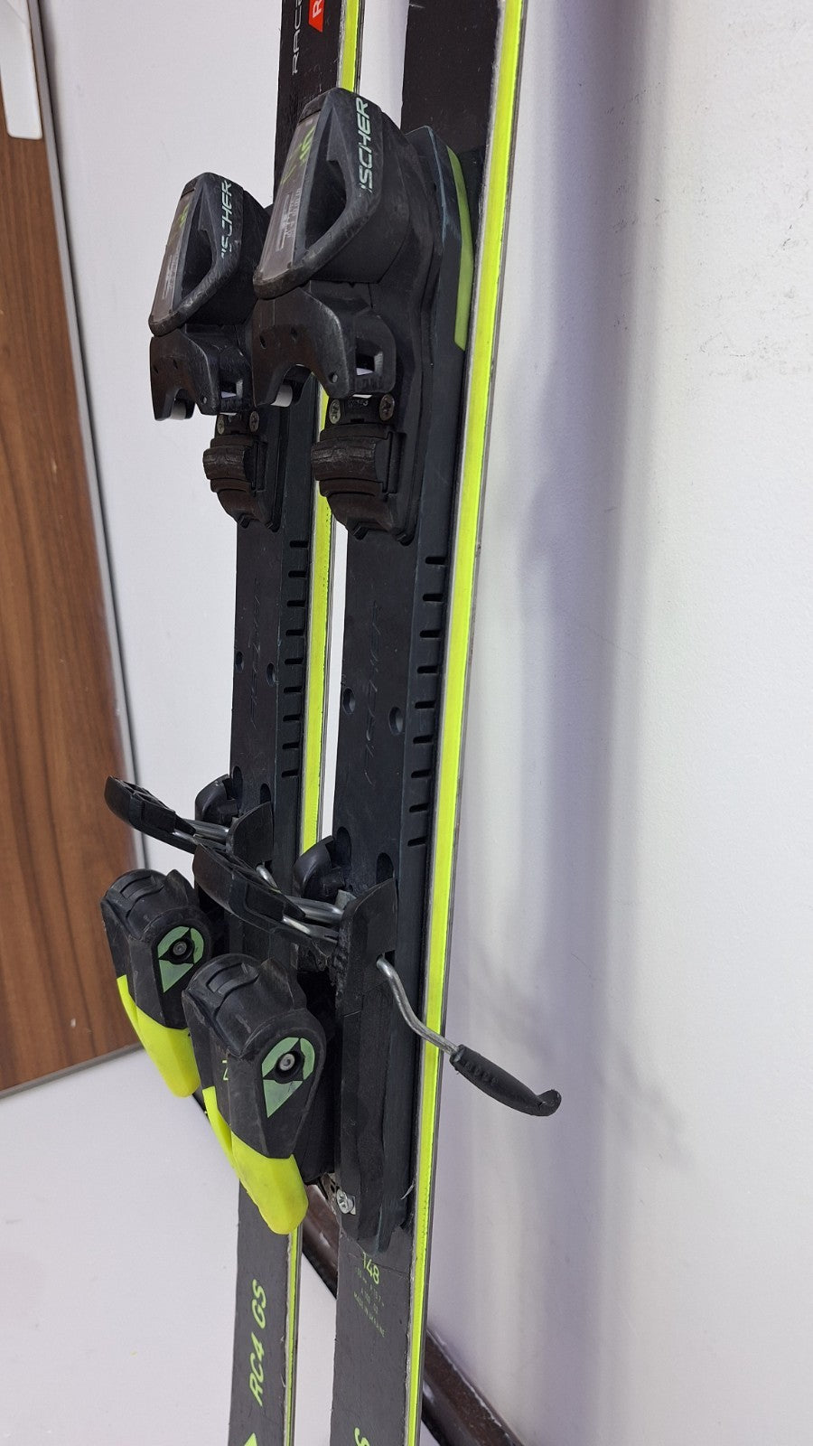 Fischer RC4 GS 148cm Ski + Fischer 9 Bindungen Wintersport