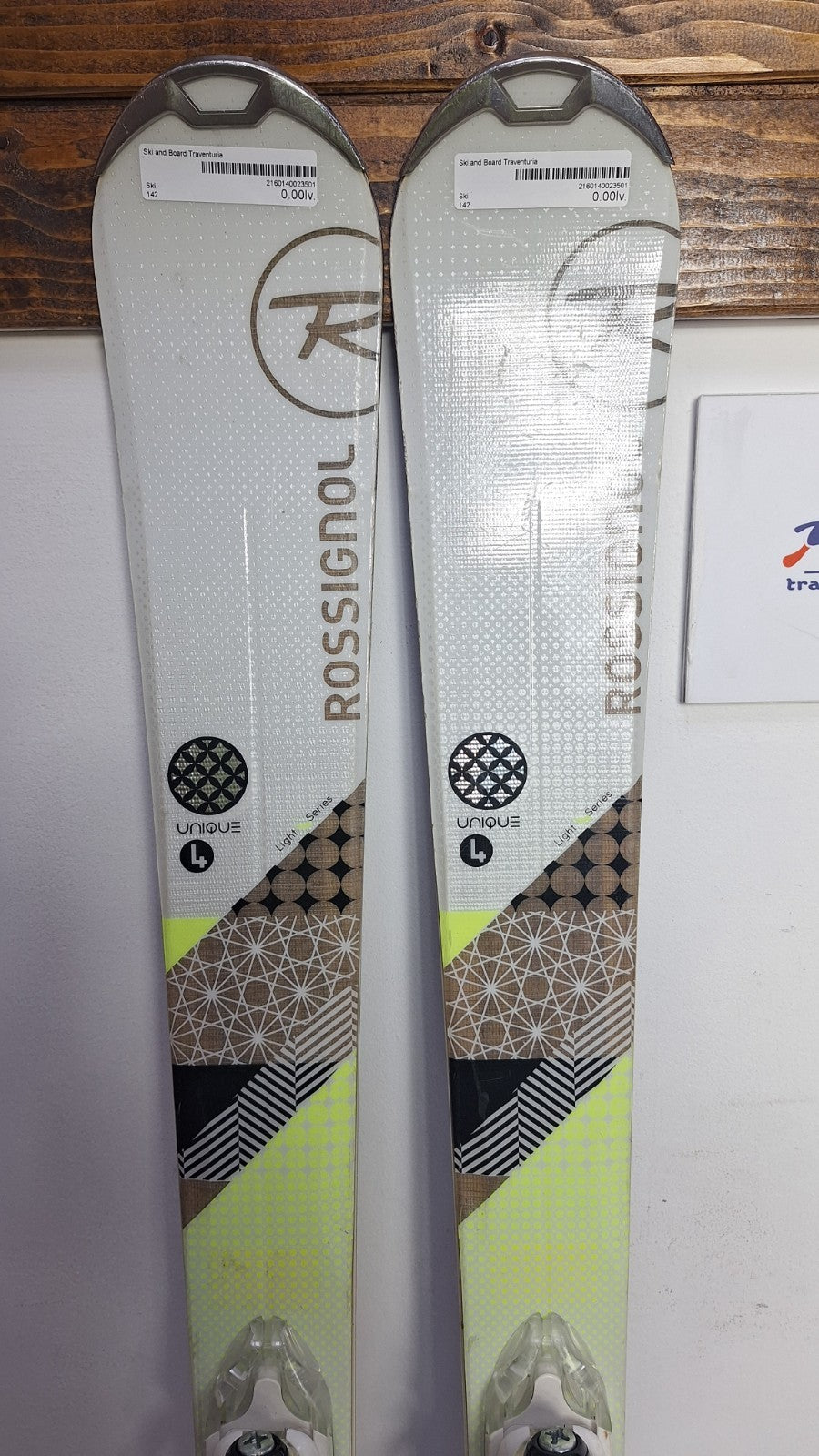 Rossignol Unique 4 142cm Skis + Look 10 Bindings Winter Fun Snow