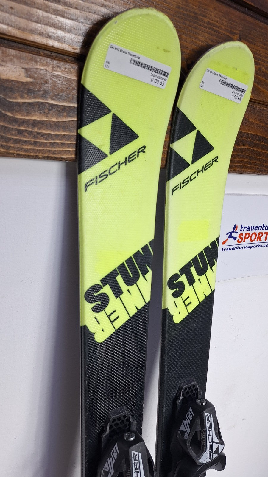 Fischer Stunner 121 cm Ski + Fisher 4.5 Bindings Winter Sports Fun Adventure
