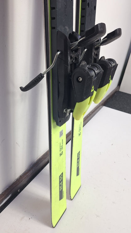 Fischer RC4 GS 143cm Ski + Fischer Z9 Bindings Fun Snow Winter Sport