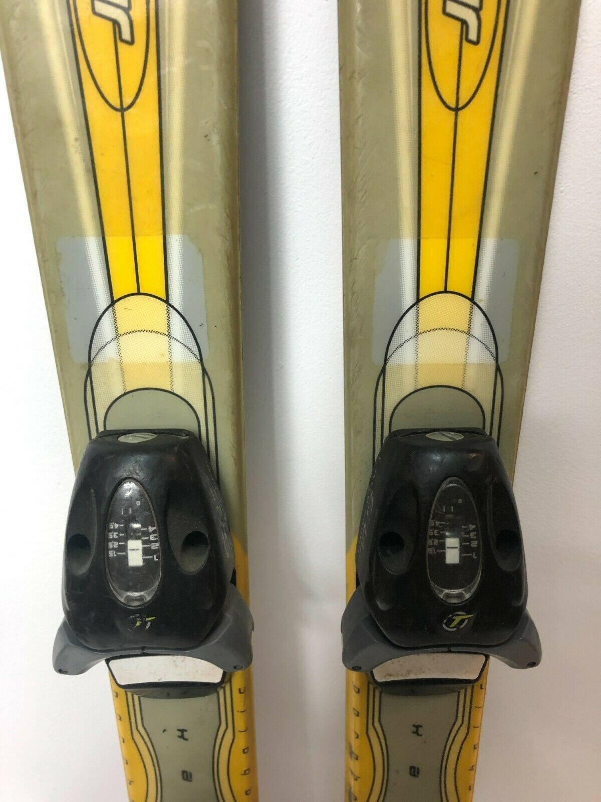 Elan Team Carve JR 108 cm Ski + Tyrolia 4.5 Bindungen – Winterspaß im Schnee – Outdoor