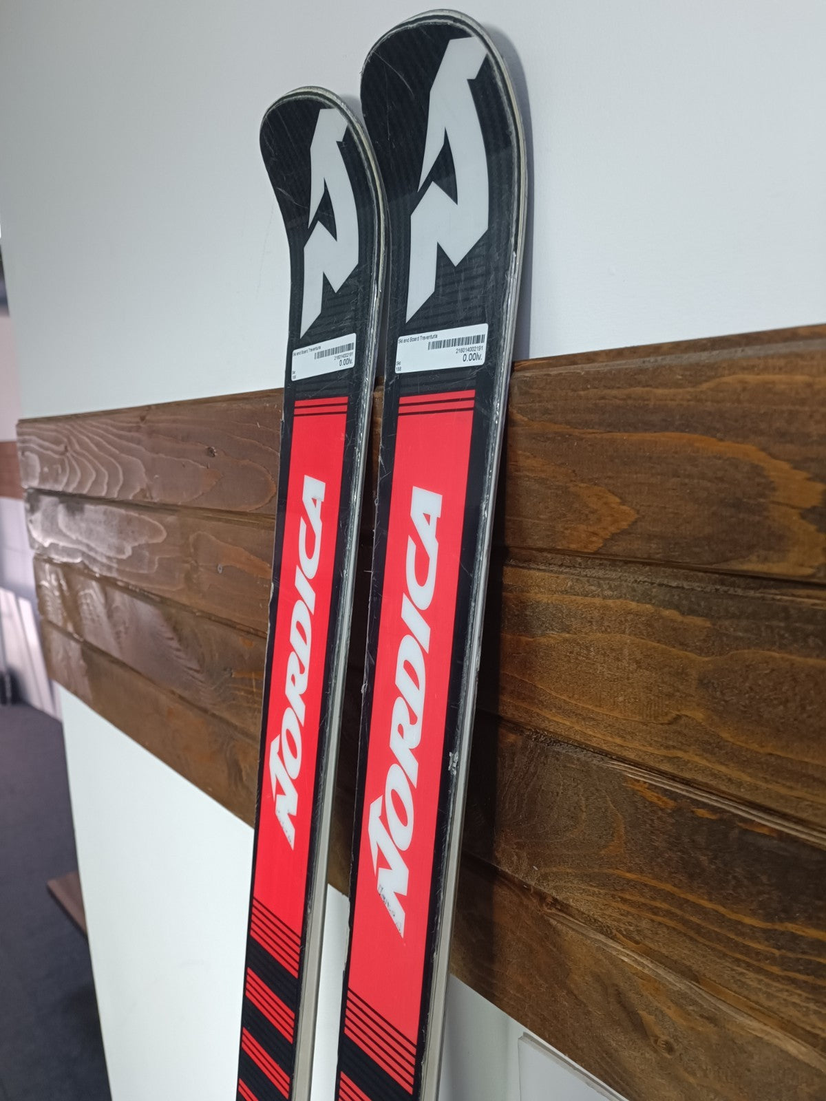Nordica Dobermann GS World Cup 188 cm Ski + fixations Marker 18 Sport Hiver Plaisir