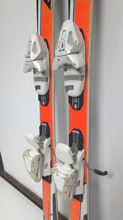 Blizzard Race World Cup SL 143 cm Ski + Tyrolia 9 Bindung Winterspaß Abenteuer