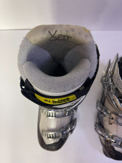 Salomon Divine Alu  Ski Boots (EU 40 1/2; UK 7 ; Mondo 260) Winter Fun Snow