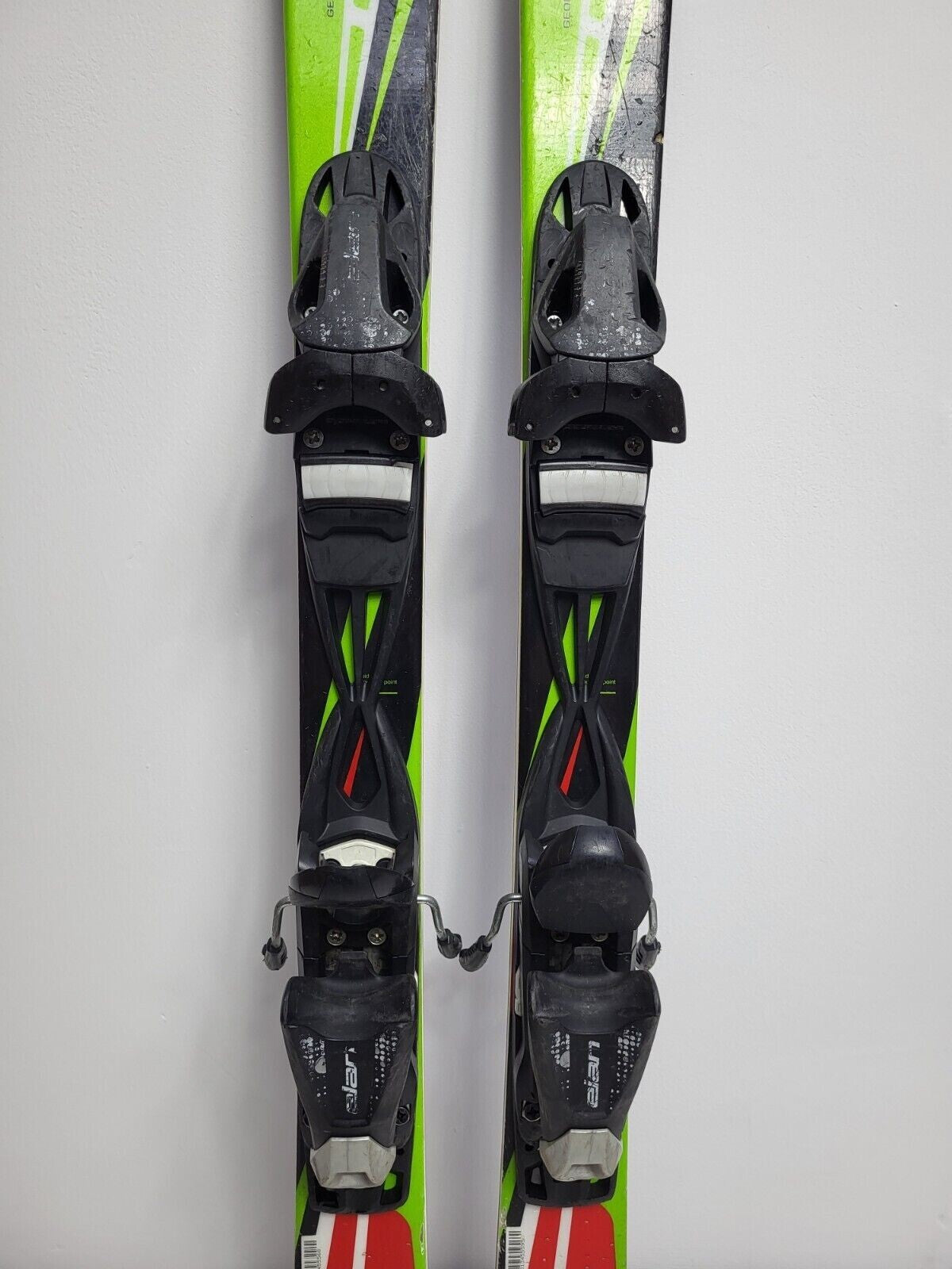 Elan Race RCX 128 cm Ski + Elan 7.5 Bindings Winter Fun Snow Adventure Outdoor
