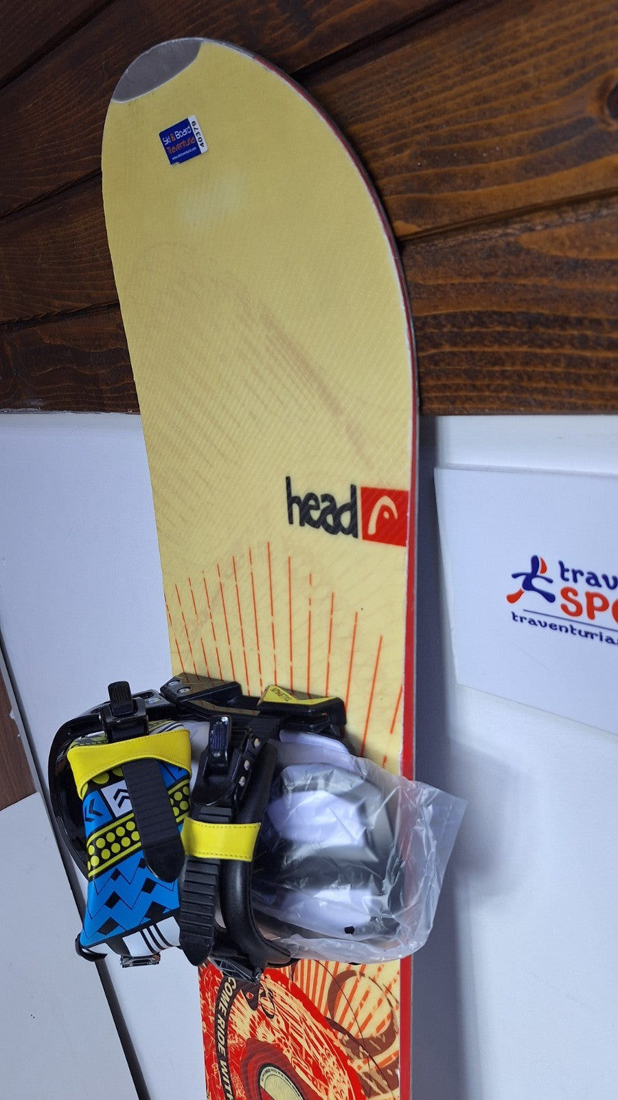 Snowboard HEAD Rocka 4D 159 cm + fixations Talerun L neuves Hiver Sport Plaisir