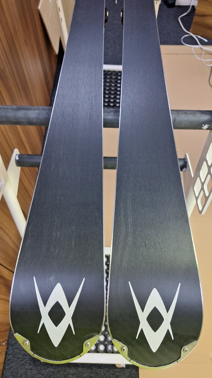 Volkl Racetiger SC UVO 165cm Ski + Marker 12 Bindings Winter Sport