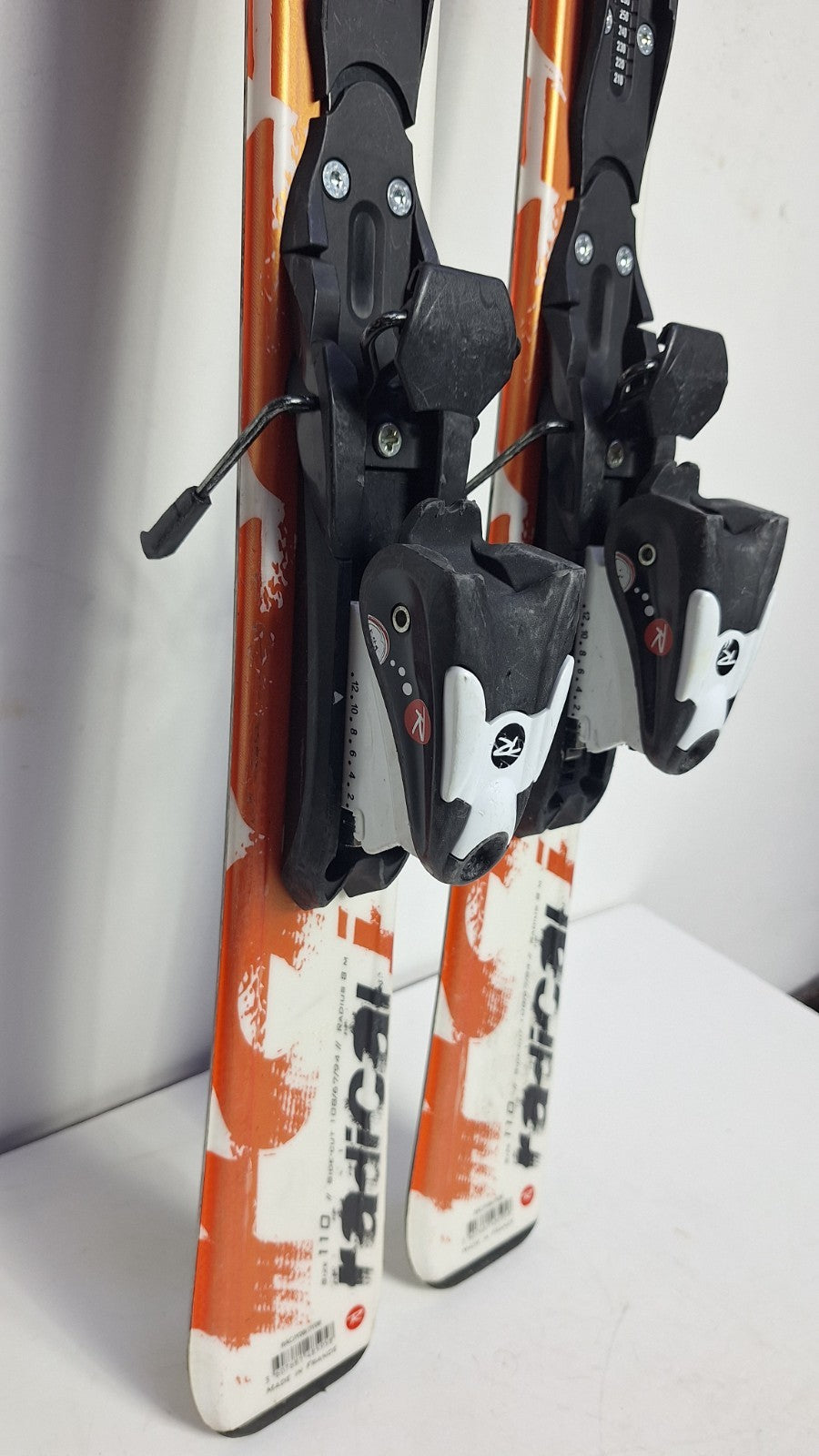 Rossignol Radical 110 cm Ski + Rossignol 4.5 Bindungen Wintersport Schnee