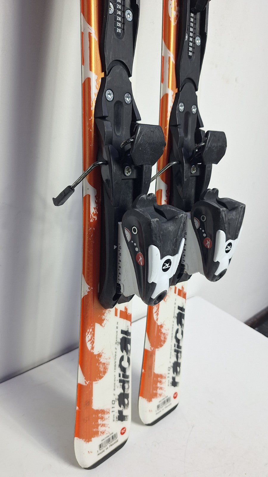 Rossignol Radical 110 cm Ski + Rossignol 4.5 Bindungen Wintersport Schnee