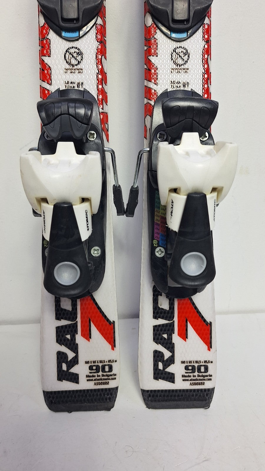 Atomic Pro Race 7 90 cm Skier + Atomic 4.5 Bindungen Wintersport Schnee