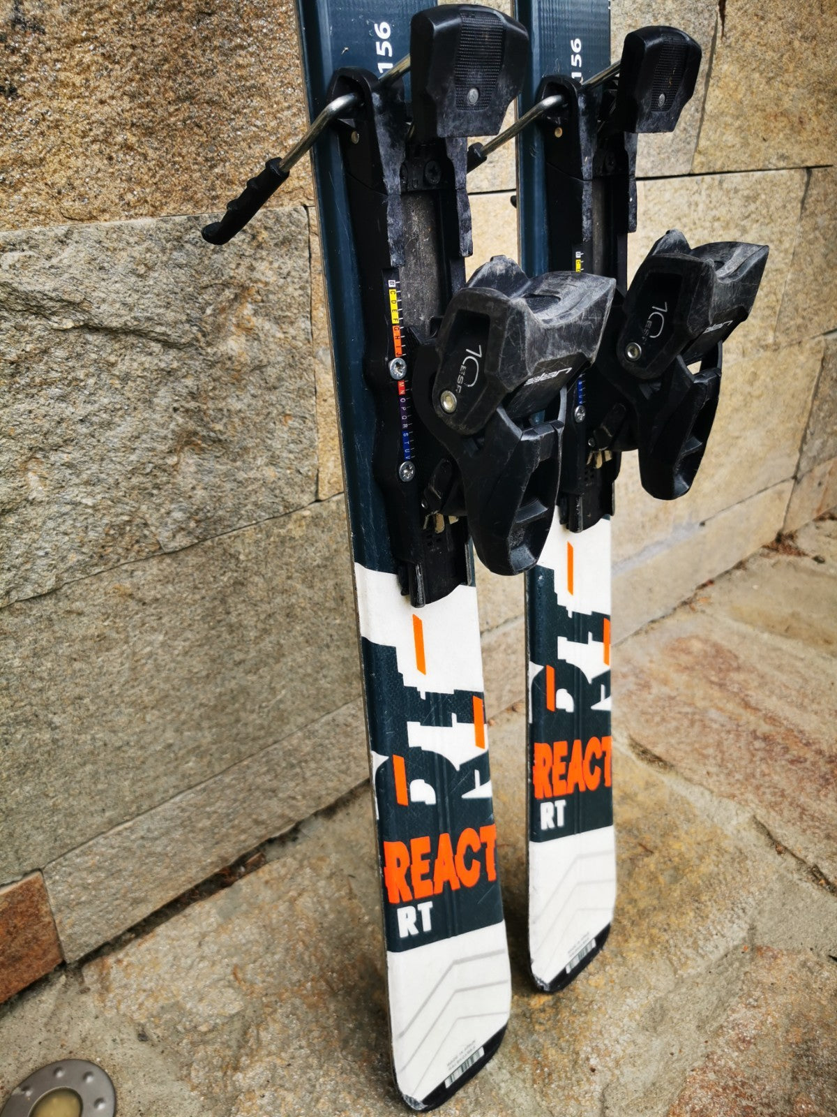 Rossignol REACT RT 156cm  Ski + Elan 10 Bindings Winter Sport Fun