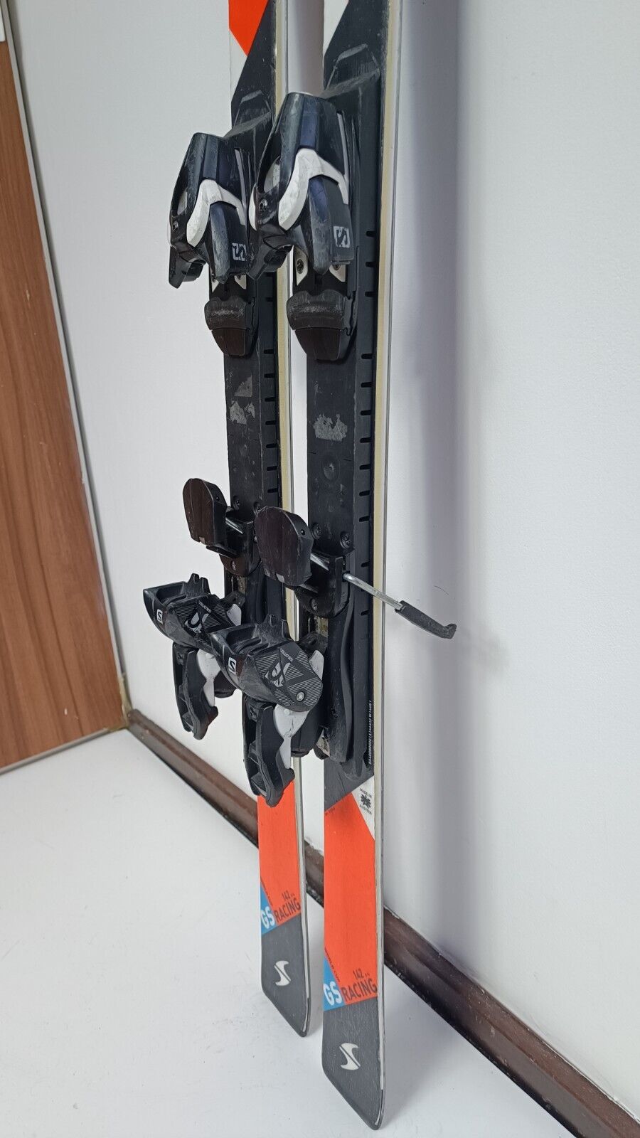 Sci Blizzard Racing GS 142 cm + attacchi Salomon 10 Winter Fun Sport