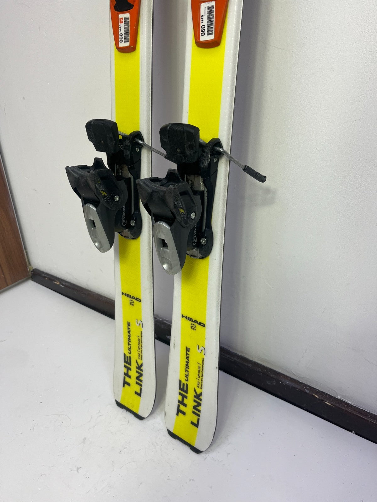HEAD The Ultimate Link R 140cm  Ski + Tyrolia BYS 10 Bindings BSL Winter Sport