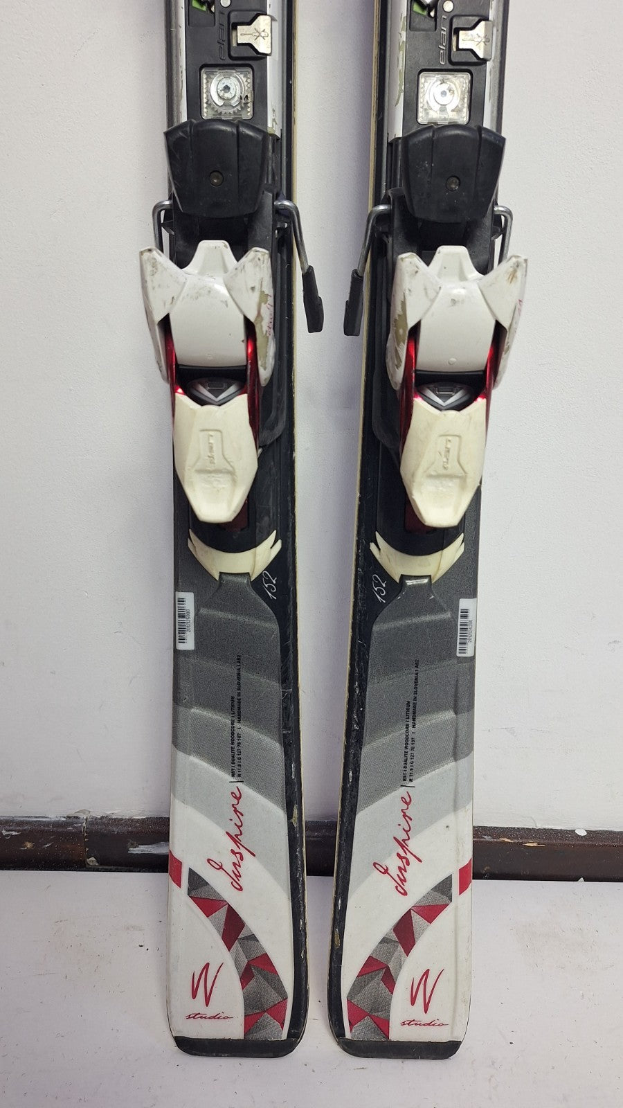 Elan Amphibio Inspire Fusion 152cm Ski + Elan 11  Bindings Winter