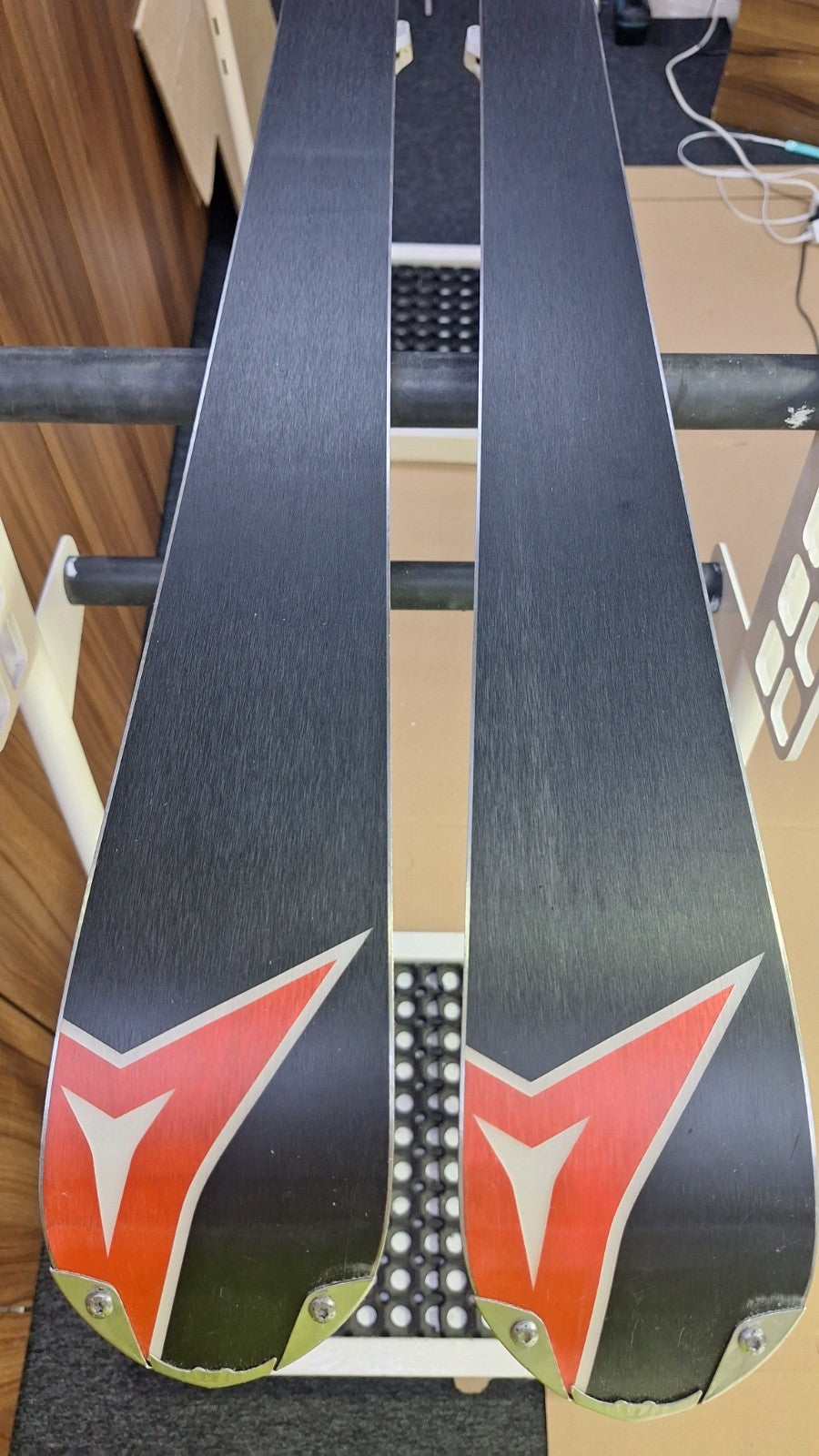 Atomic Race GS 164 cm Ski + Atomic 12 Bindings  Winter Sport Fun