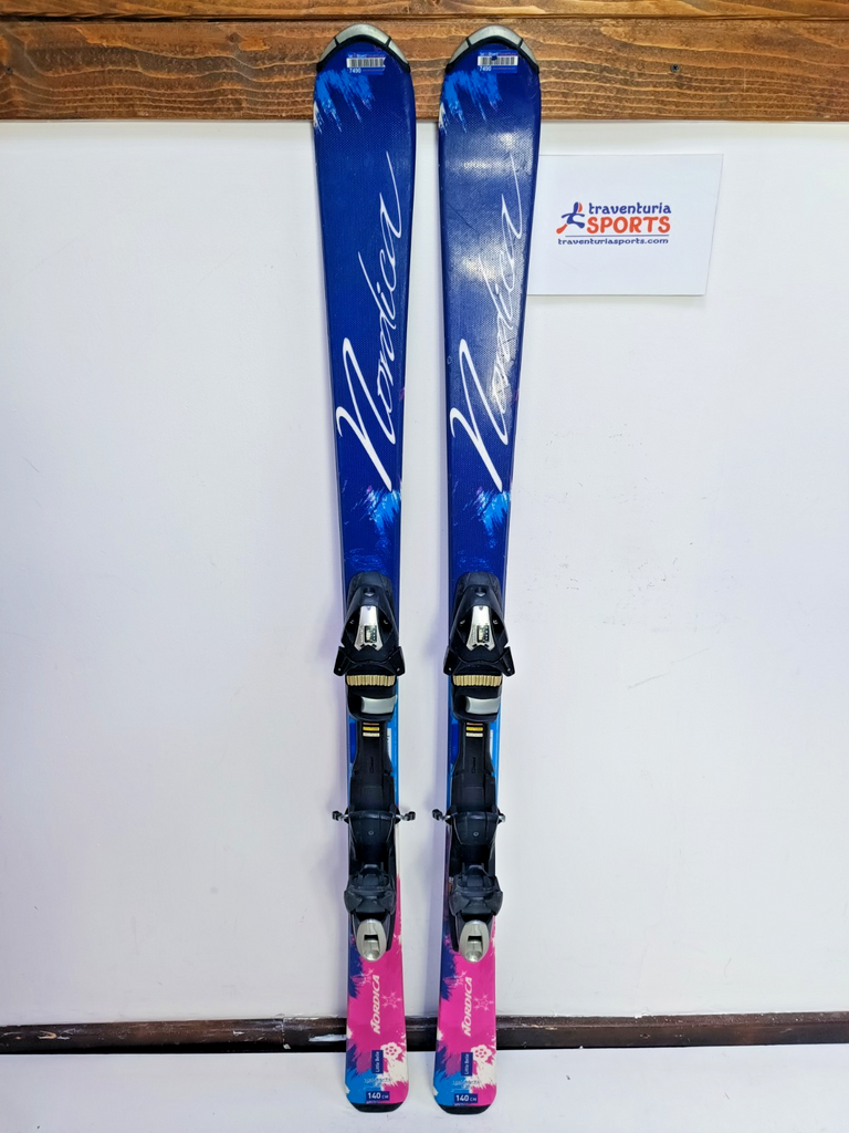 Nordica Little Belle 130 cm Ski + Elan ESP 7.5 Bindungen Winter Adventure Winter
