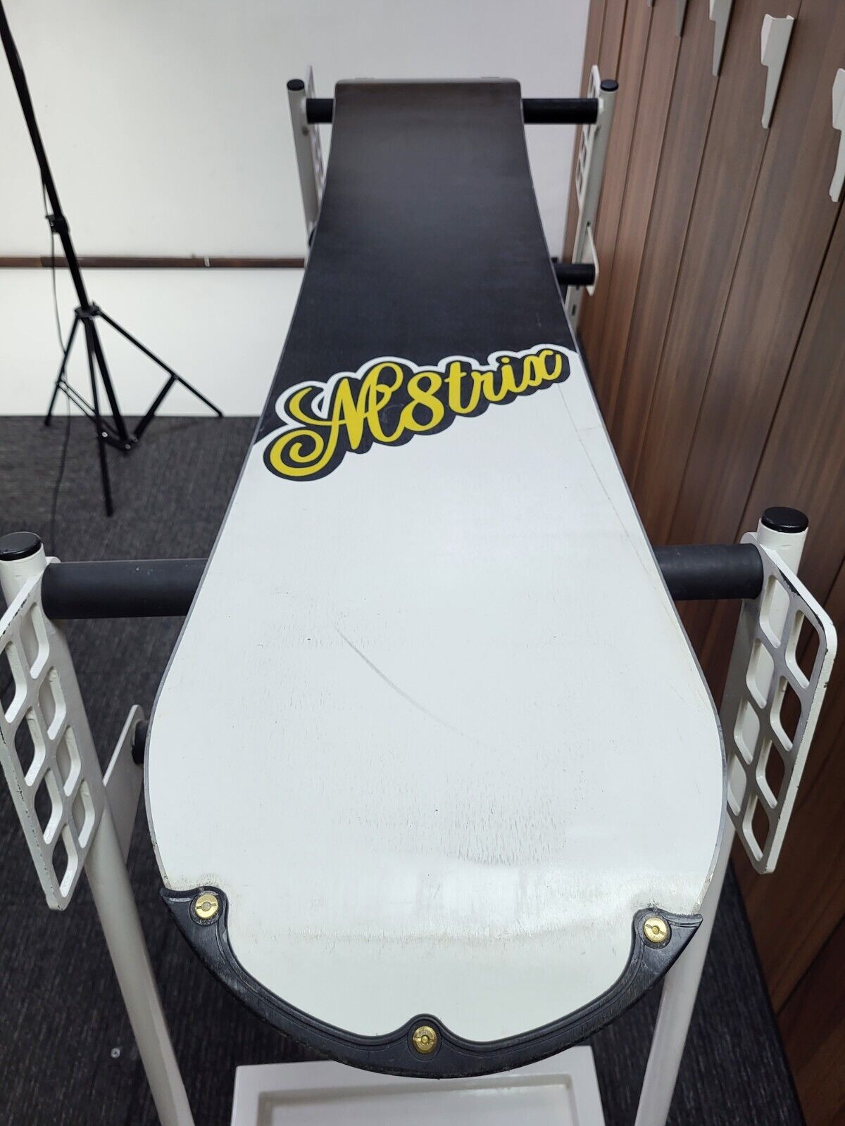 Matrix Escape 154 cm Snowboard + HEAD Rental Size M Bindings Adventure Winter