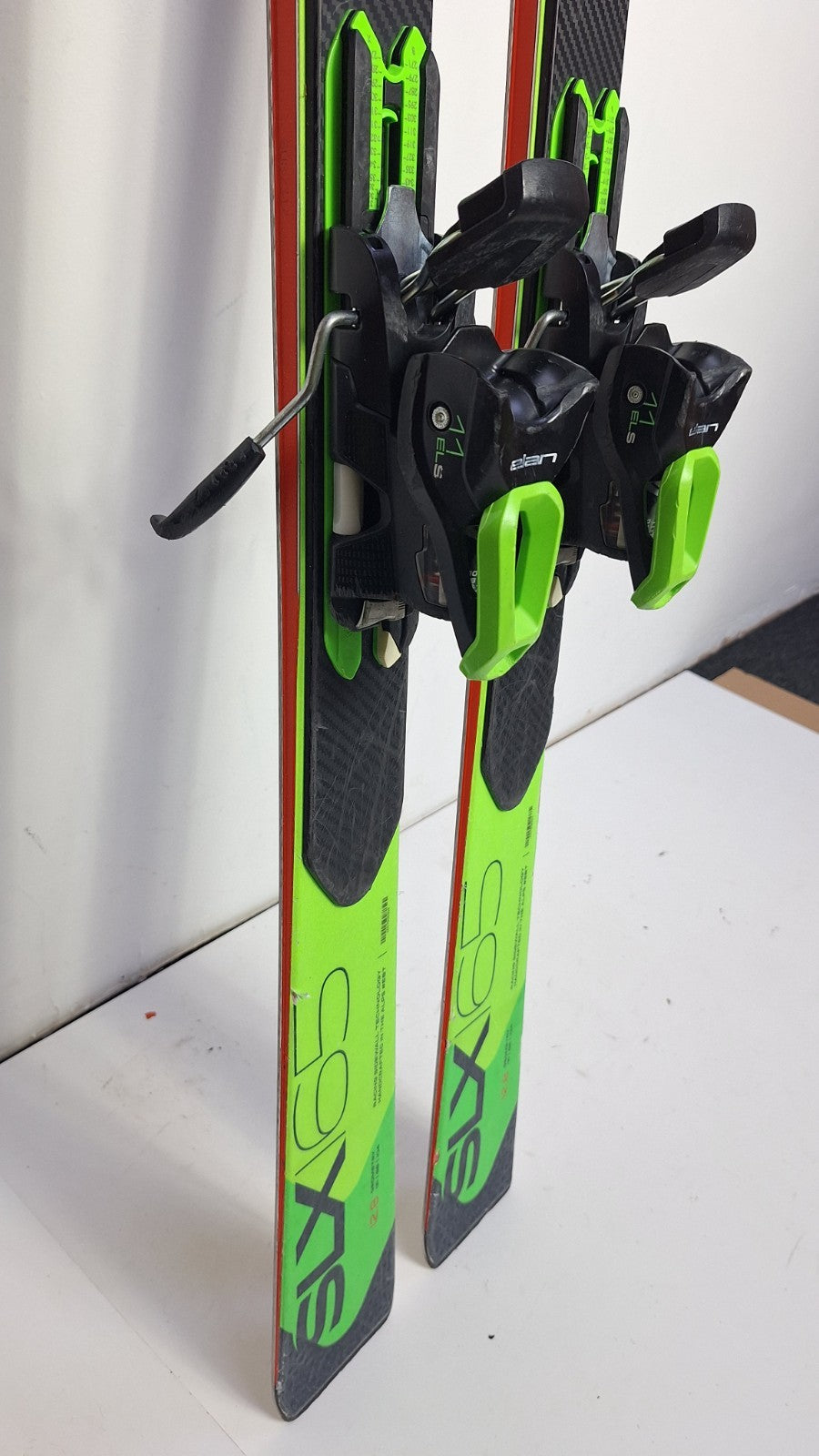 Elan SLX 165cm  Ski + Elan ELS 11  Bindings Winter Sport Fun
