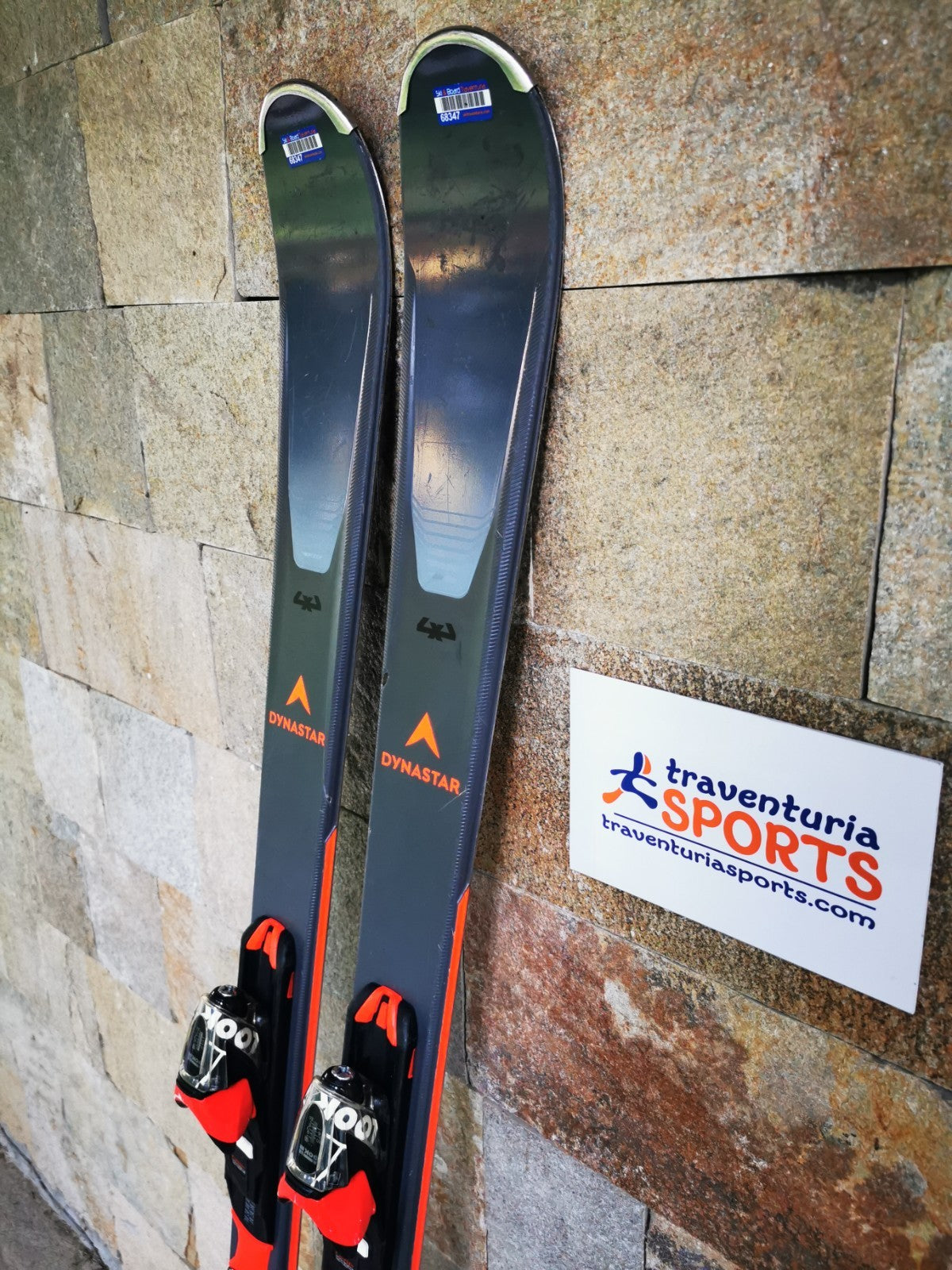 Dynastar Speed Zone 4x4 158 cm Skis + Look 11 Bindings Winter Fun Snow