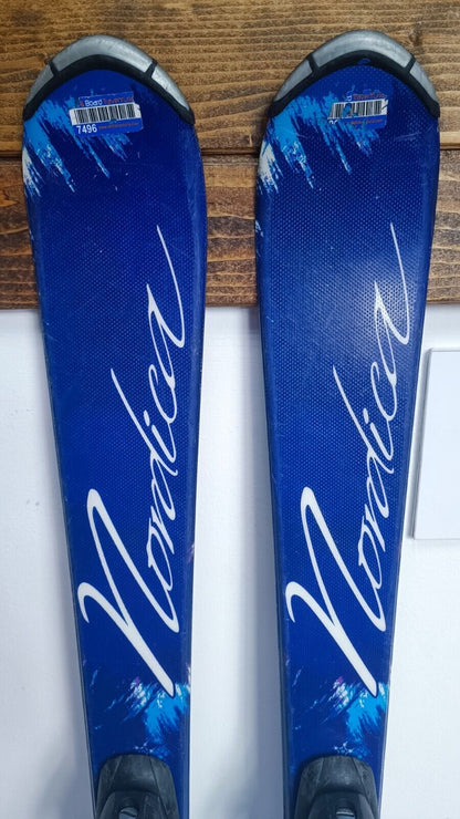 Ski Nordica Little Belle 120 cm + fixations Elan ESP 7.5 Aventure hivernale en hiver