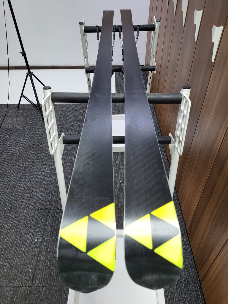 Fischer RC4 GS 188 cm Ski + Fischer 18 Bindings Winter Sports