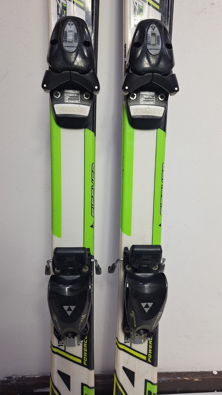Fischer RC4 Race 130cm Ski + Fischer  4.5 Bindings Fun Snow Winter Sport